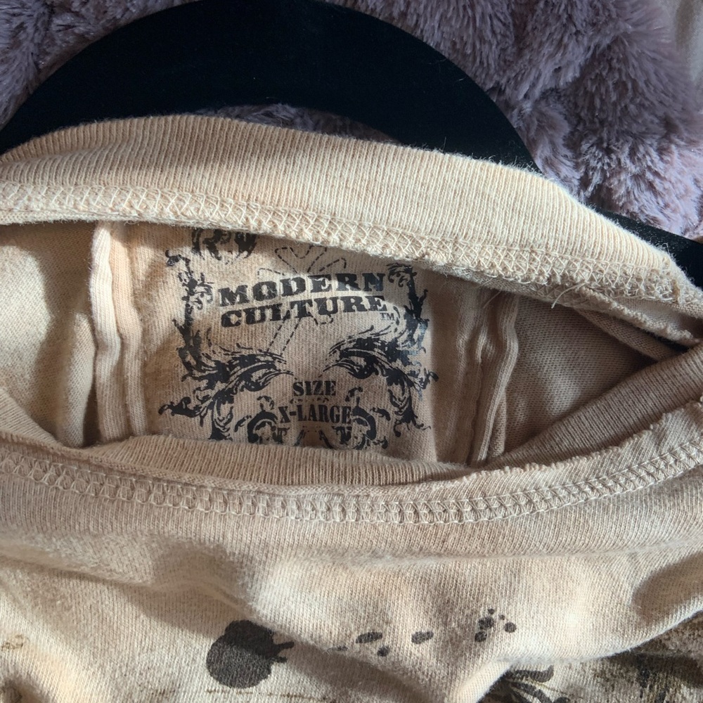 Men's Beige Graphic Long Sleeve Shirt - Picture 3 of 3